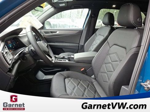 New 2026 Volkswagen Atlas Cross Sport SE image 6