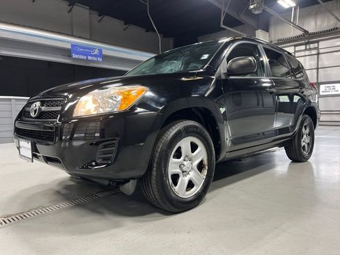 Used 2012 Toyota RAV4 4WD w/ Value Pkg image 3