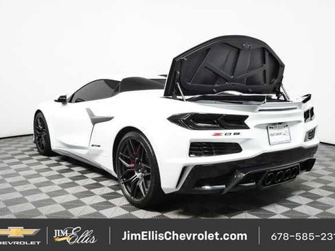 Used 2023 Chevrolet Corvette Z06 w/ Stealth Interior Trim Package RWD image 29