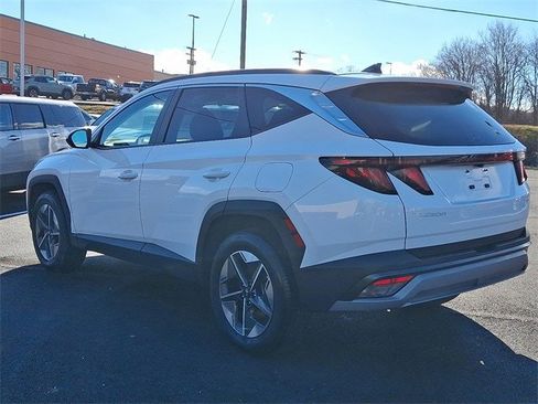 Certified 2025 Hyundai Tucson SEL image 4