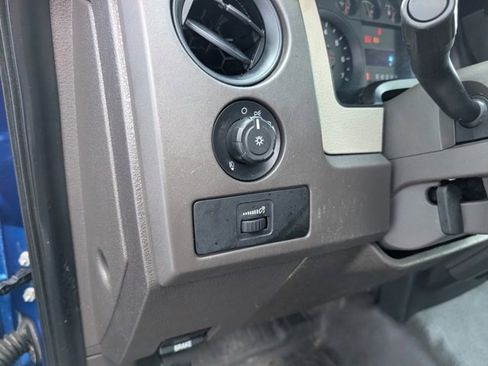 Used 2009 Ford F150 STX image 10