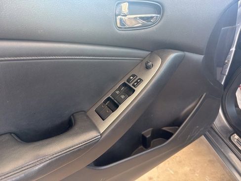 Used 2011 Nissan Altima 2.5 SL w/ 2.5SL Pkg image 13