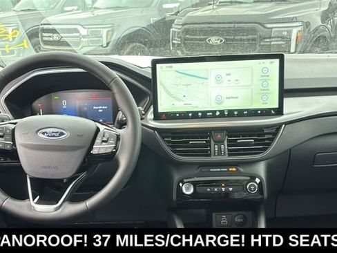 New 2026 Ford Escape SE FWD image 7