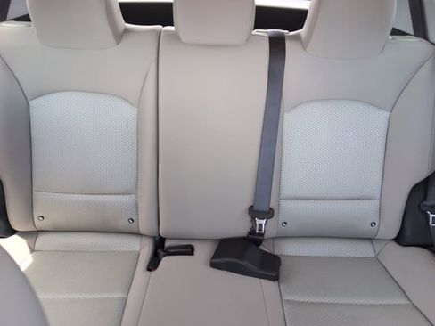 Used 2025 Kia Soul LX w/ LX Technology Package FWD image 26