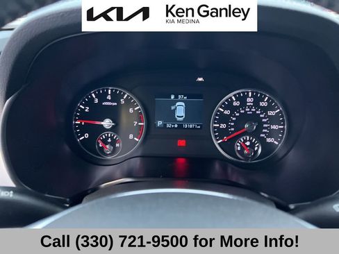 Used 2022 Kia Telluride LX image 32