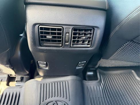 Used 2019 Toyota 4Runner TRD Off-Road Premium AWD/4WD image 30