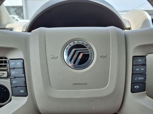 Used 2010 Mercury Mariner Premier FWD image 16
