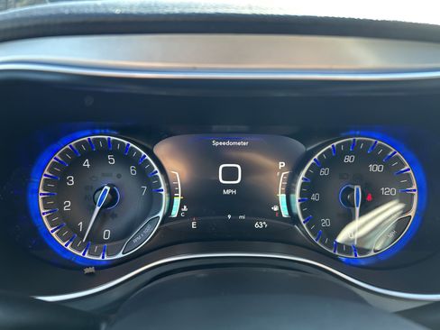 New 2026 Chrysler Pacifica Limited image 20