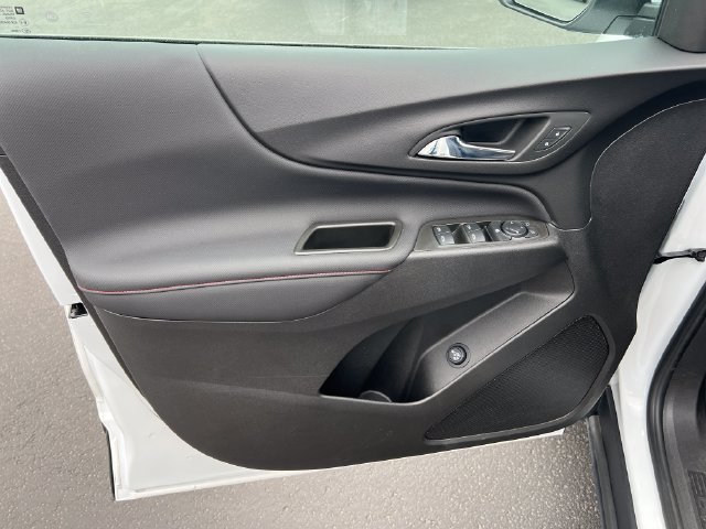 Certified 2024 Chevrolet Equinox RS w/ LPO, Floor Liner Package FWD image 22