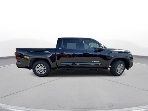 Used 2023 Toyota Tundra SR5 w/ SR5 Premium Package RWD image 5