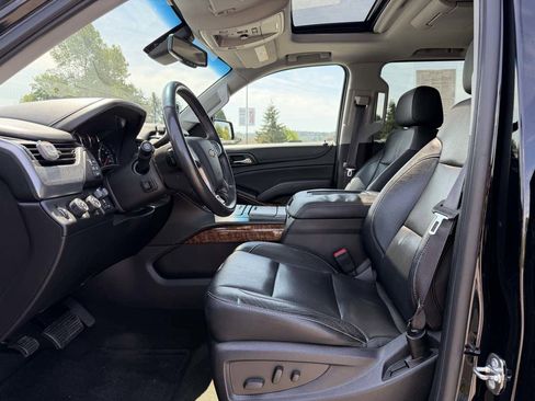 Used 2015 Chevrolet Suburban LTZ AWD/4WD image 16