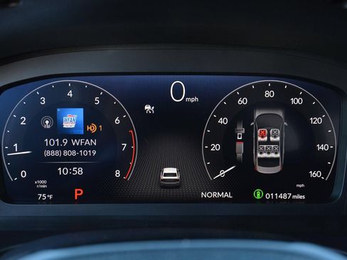 Used 2024 Honda Civic Touring image 24