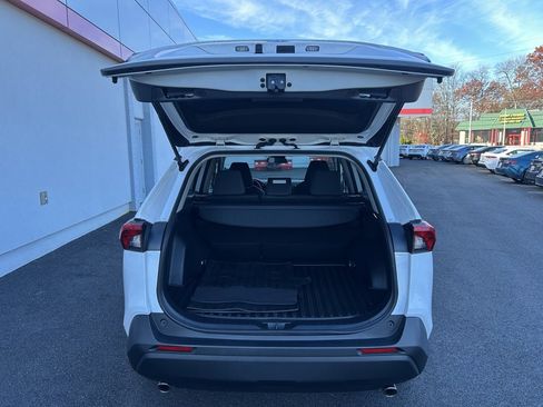 Certified 2022 Toyota RAV4 LE image 12