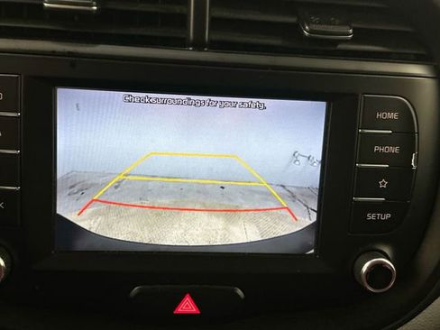 Used 2020 Kia Soul LX FWD image 23