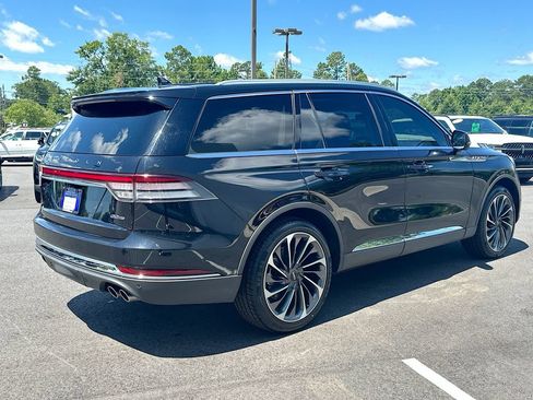 Certified 2022 Lincoln Aviator Reserve w/ Equipment Group 201A AWD/4WD image 7