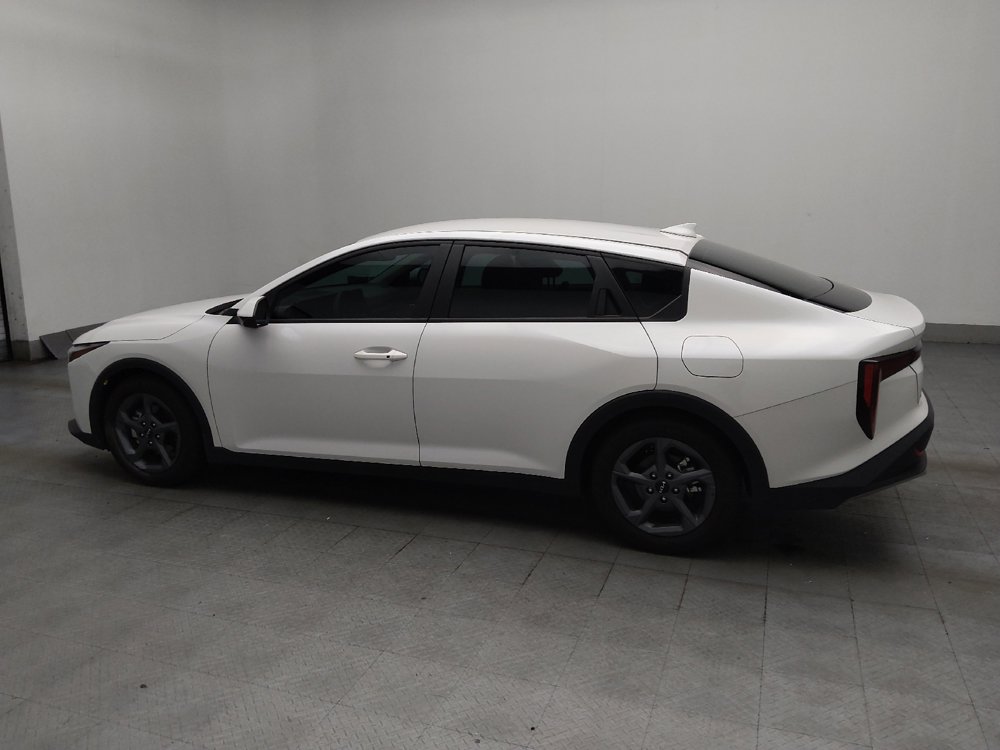 Used 2025 Kia K4 FWD image 3