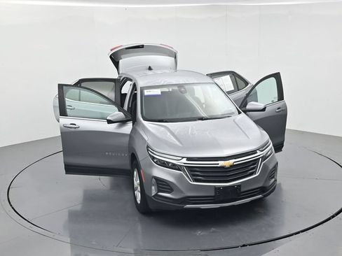 Used 2024 Chevrolet Equinox LT FWD image 51