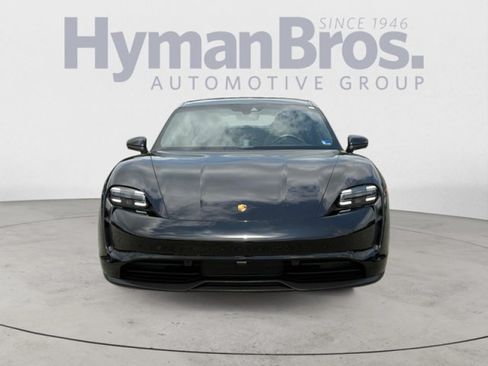 Used 2023 Porsche Taycan RWD image 8
