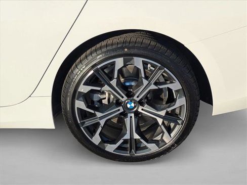 Used 2026 BMW 330i Sedan w/ Convenience Package image 10