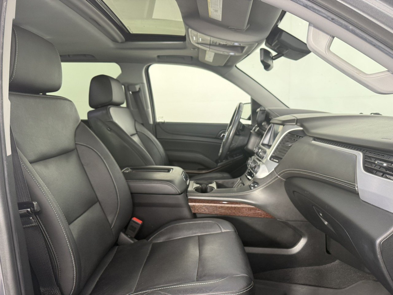 Used 2020 GMC Yukon XL SLT AWD/4WD image 10