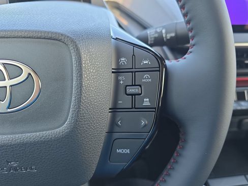 New 2026 Toyota Prius Plug-In Hybrid FWD image 14