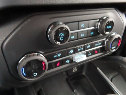 New 2026 Ford Bronco Big Bend w/ Black Diamond Package image 15