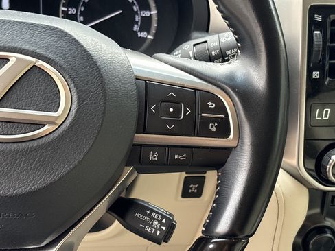 Used 2023 Lexus GX 460 Premium w/ Accessory Package AWD/4WD image 20