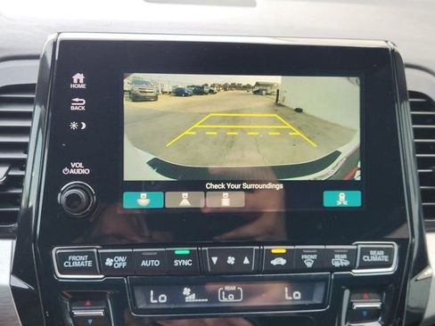 Used 2023 Honda Odyssey Sport image 6