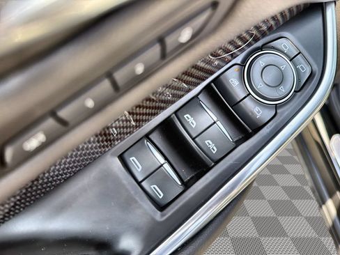 Certified 2022 Cadillac XT4 Sport AWD/4WD image 15