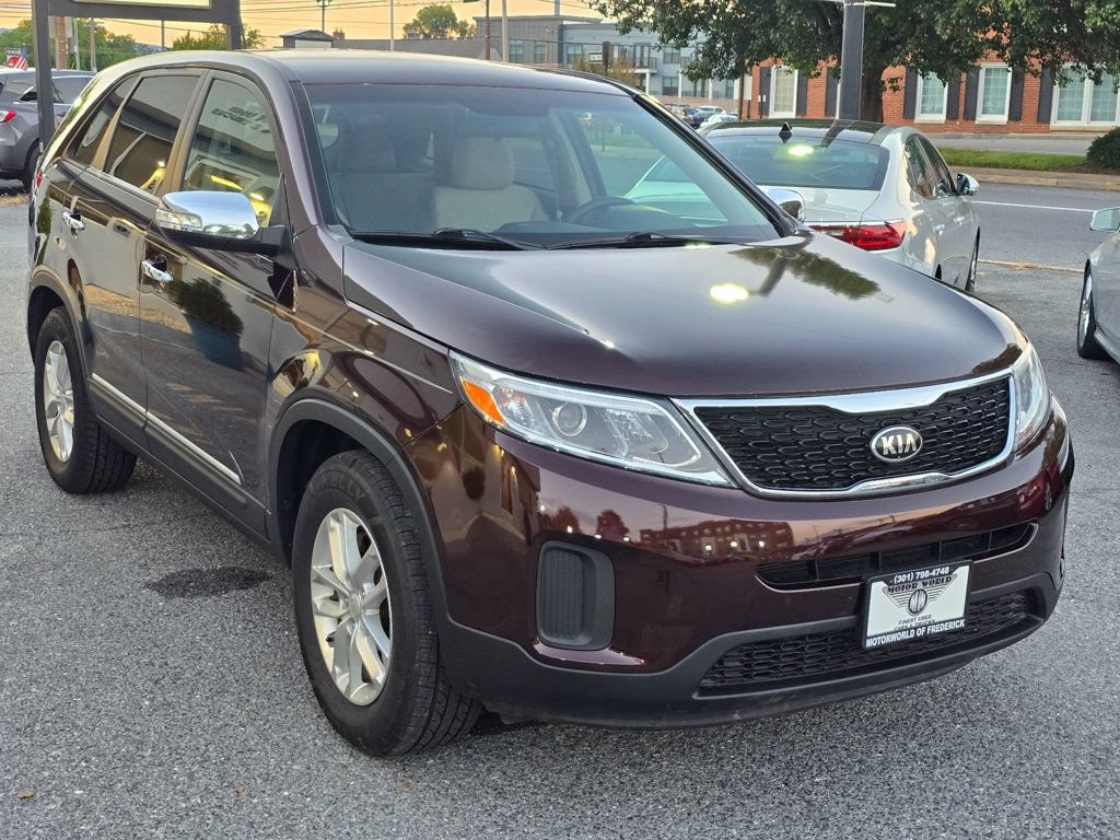 Used 2014 Kia Sorento LX FWD image 3
