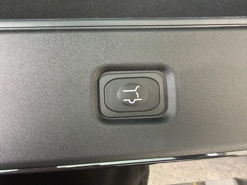 New 2026 Ford Expedition Tremor image 33