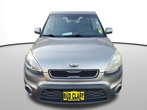 Used 2013 Kia Soul Base image 9