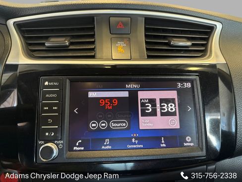 Used 2019 Nissan Sentra SV w/ Special Edition Package FWD image 17