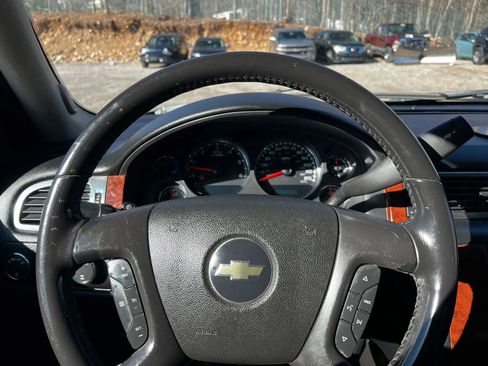Used 2007 Chevrolet Avalanche LT w/ LT Preferred Equipment Group AWD/4WD image 15