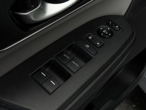 Used 2019 Honda CR-V EX-L image 14