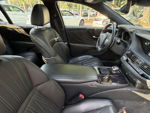 Used 2018 Lexus LS 500 w/ Interior Upgrade Package RWD image 49