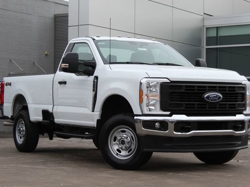 Used 2024 Ford F250 XL w/ Snow Plow Prep Package image 1