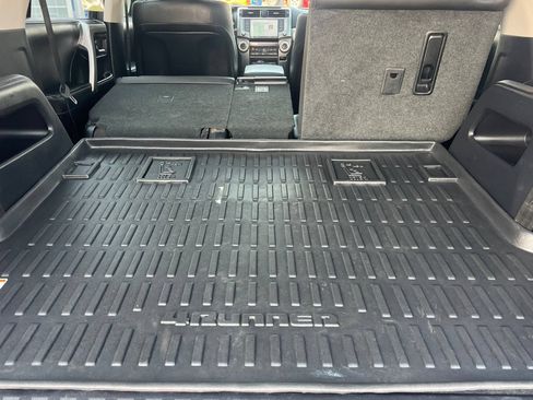Used 2021 Toyota 4Runner Limited AWD/4WD image 16