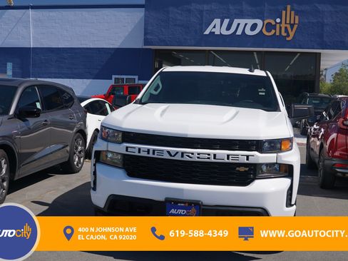 Used 2020 Chevrolet Silverado 1500 Custom w/ Custom Value Package RWD image 4