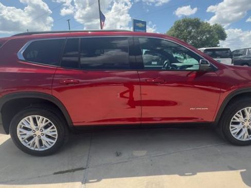 Certified 2026 GMC Acadia Elevation w/ Elevation Premium Package FWD image 9