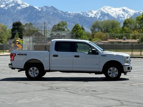 Used 2016 Ford F150 XLT AWD/4WD image 4