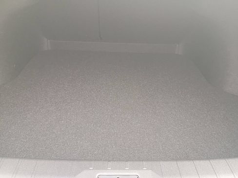 New 2026 Nissan Sentra SR w/ Floor Mat Package FWD image 7