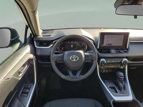 Used 2024 Toyota RAV4 XLE FWD image 13