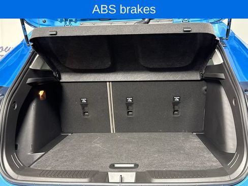 Used 2025 Chevrolet Trax ACTIV FWD image 16