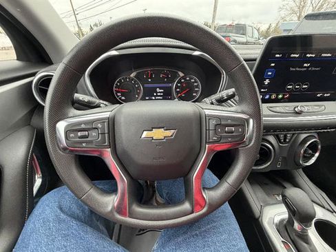 Used 2024 Chevrolet Blazer LT w/ Convenience Package image 35