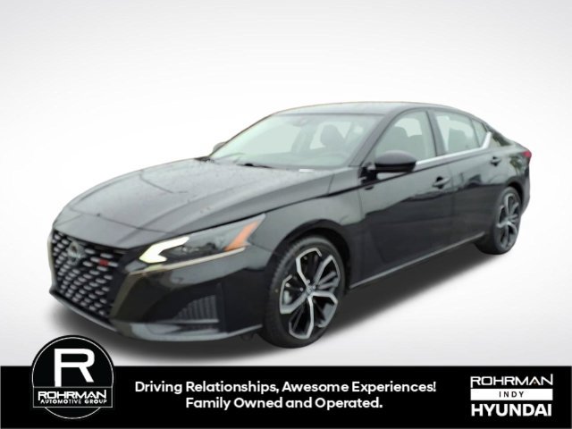 Used 2024 Nissan Altima 2.5 SR FWD image 4