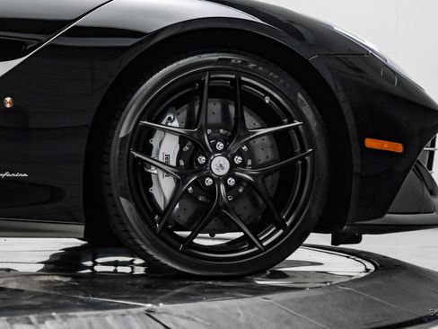 Used 2017 Ferrari F12 Berlinetta RWD image 98