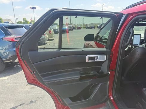 Used 2023 Ford Explorer ST w/ Equipment Group 401A AWD/4WD image 35
