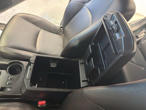 Used 2016 Toyota 4Runner TRD Pro AWD/4WD image 19