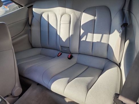 Used 2000 Mercedes-Benz CLK 320 Cabriolet image 12